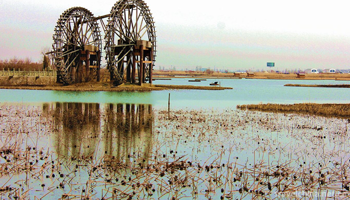 Mingcui-Lake-National-Wetland-Park-9