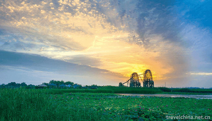 Mingcui-Lake-National-Wetland-Park-8