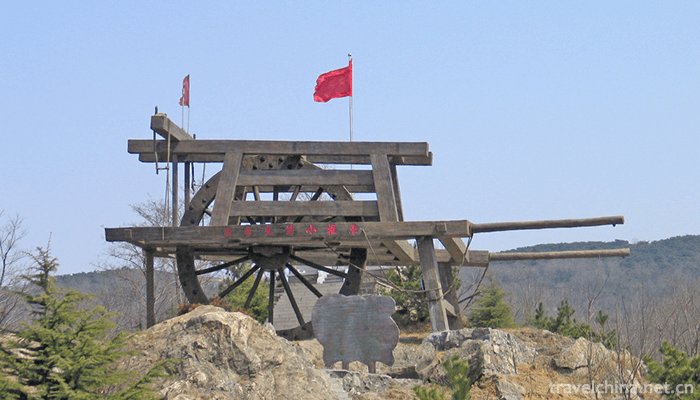 Meng-Lianggu-Tourist-Area-1