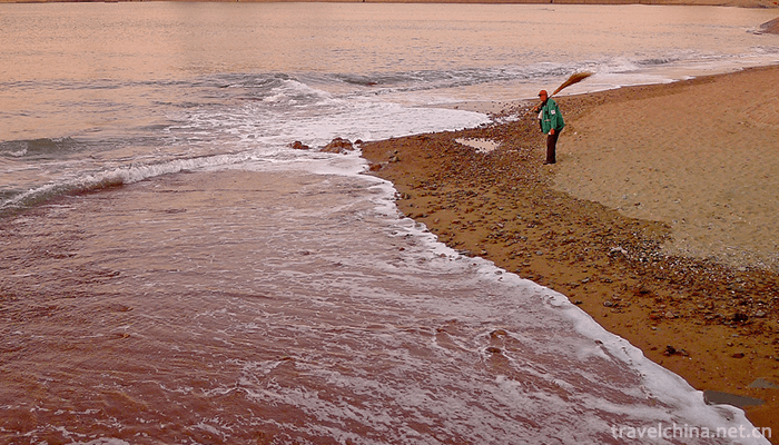 Qingdao-Seaside-Scenic-Spot-10