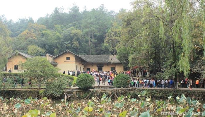 Mao-Zedongs-former-Residence-14