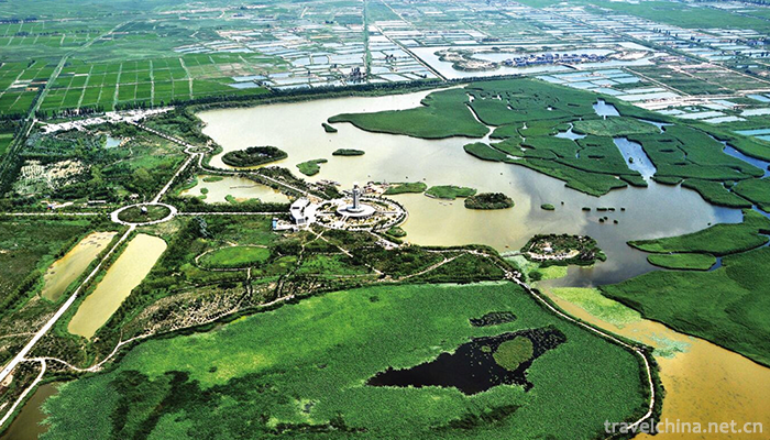 Mingcui-Lake-National-Wetland-Park-5