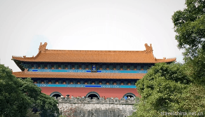 Ming-Xiaoling-Mausoleum-9