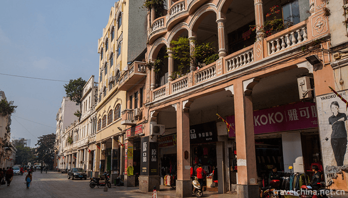 Haikou-Arcade-Street-1