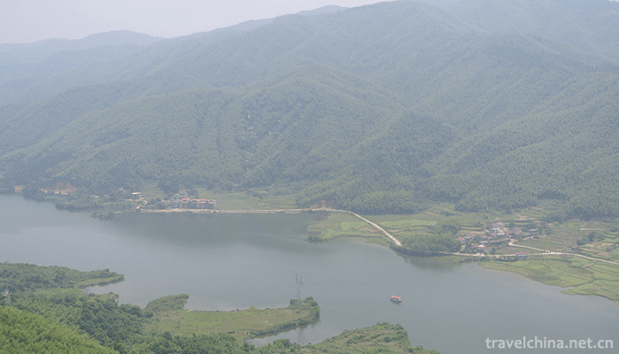 Lion-Peak-in-Meiling-1