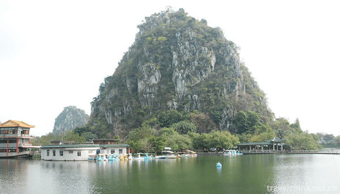Mingshan-Scenic-Area-2