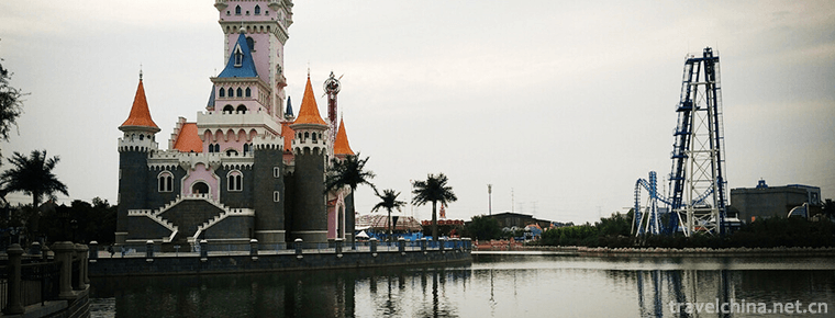 Fangte Fantasy Kingdom Scenic Spot in Qingdao City 