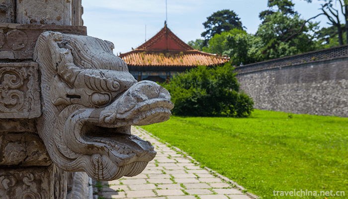Three-Mausoleum-of-Shengjing-6