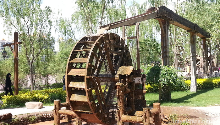 Waterwheel-Garden-5