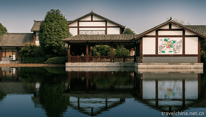 Mianzhu-New-Year-Picture-Village-Scenic-Area-in-China-8