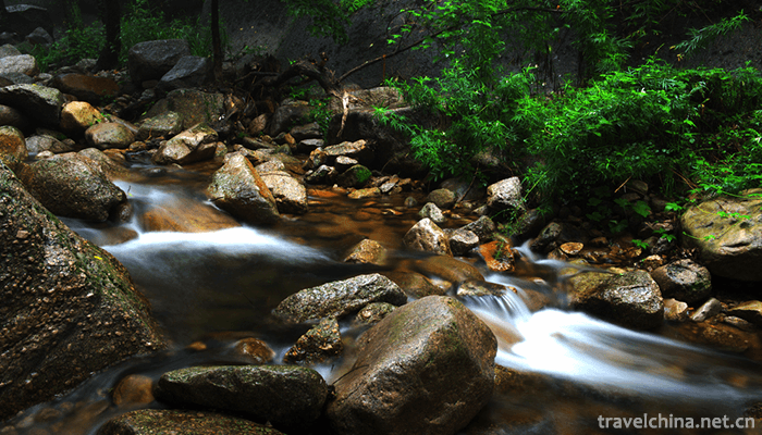 Songxian-Tianchishan-National-Forest-Park-5