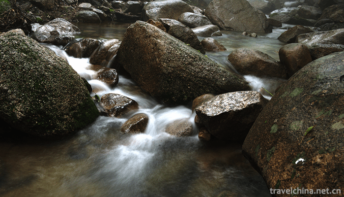 Songxian-Tianchishan-National-Forest-Park-6