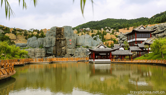 Huaxia-City-Scenic-Spot-in-Weihai-9