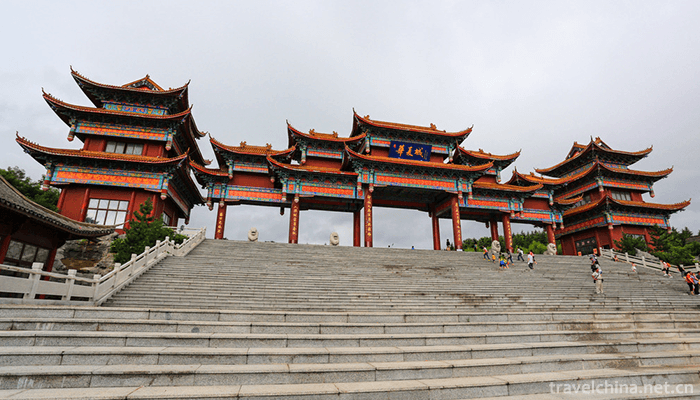 Huaxia-City-Scenic-Spot-in-Weihai-3