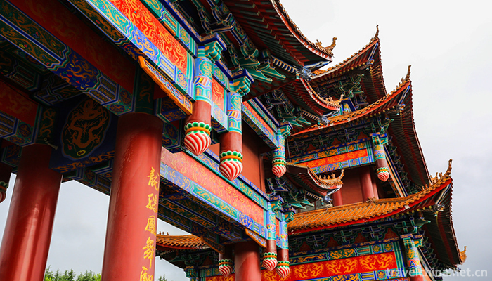 Huaxia-City-Scenic-Spot-in-Weihai-2