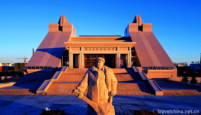 Iron-Man-Wang-Jinxi-Memorial-2