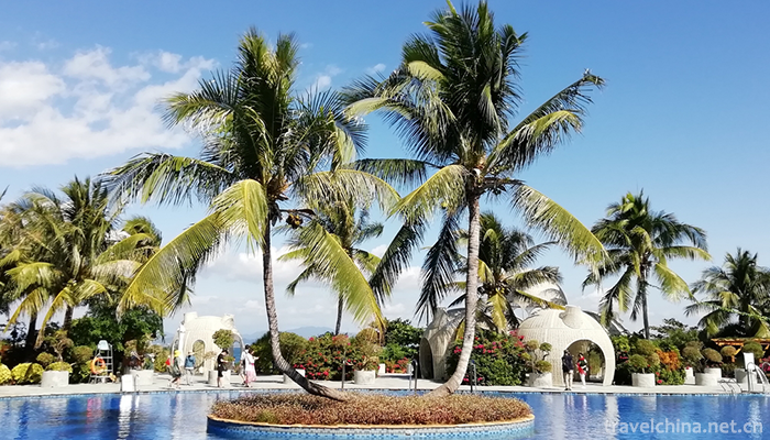 Wuzhizhou-Island-Scenic-Area-1