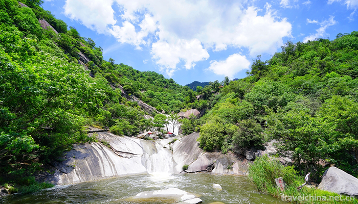 Longtan-Valley-Ecological-Scenic-Spot-in-Xixia-11