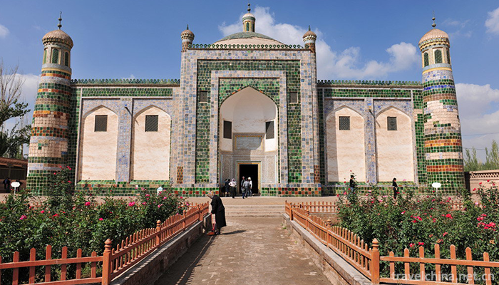 Abakh-Hoja-Tomb-2
