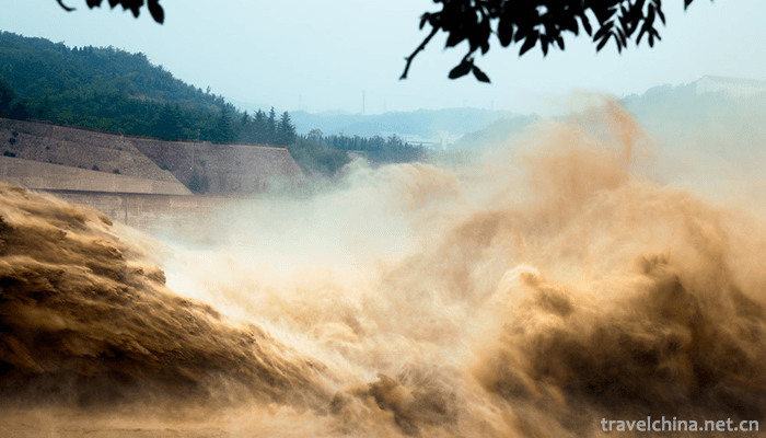 Xiaolangdi-Yellow-River-Three-Gorges-Scenic-Area-1