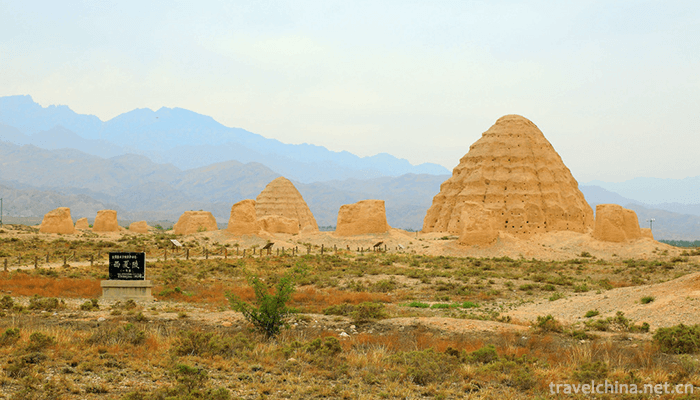 Western-Xia-imperial-tombs-8