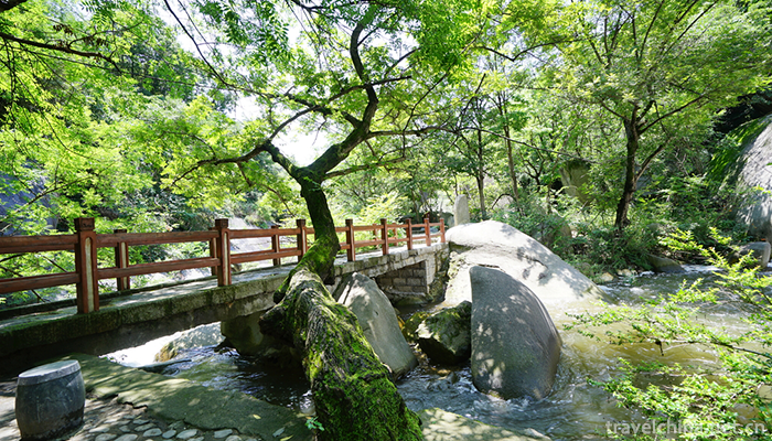 Longtan-Valley-Ecological-Scenic-Spot-in-Xixia-13