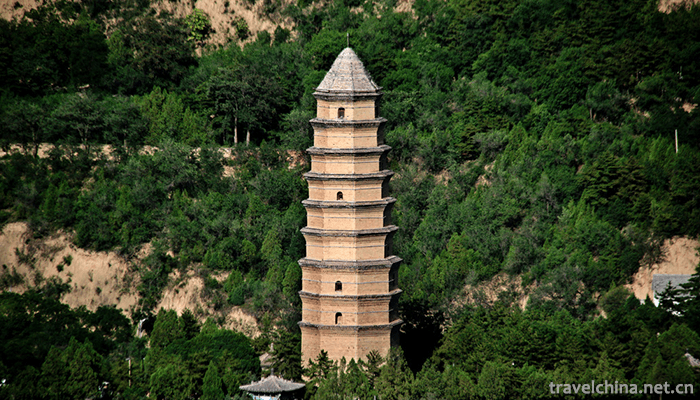 Baota-Mountain-Scenic-Area-Yan-an-6