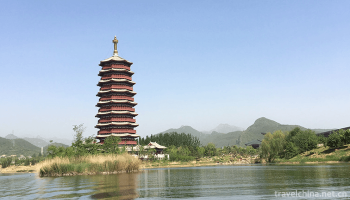Lake-Yanxi-3
