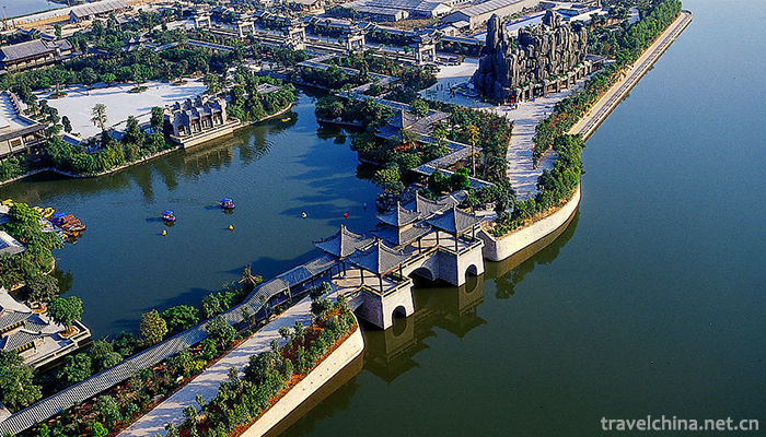 Yuehui-Garden-Scenic-Spot-15