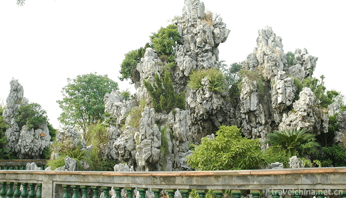 Yuehui-Garden-Scenic-Spot-4