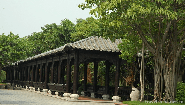 Yuehui-Garden-Scenic-Spot-2