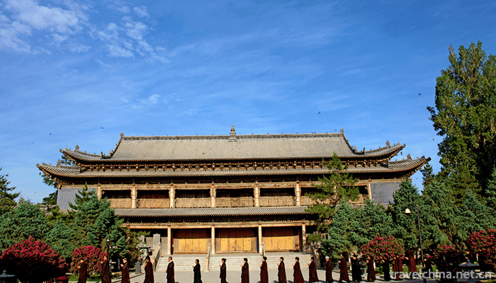 Zhangye-Great-Buddhist-Temple-2