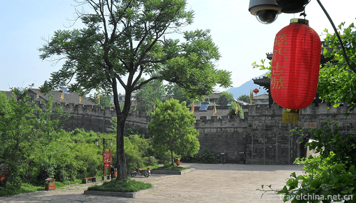Zhaohua-Ancient-City-Scenic-Area-1