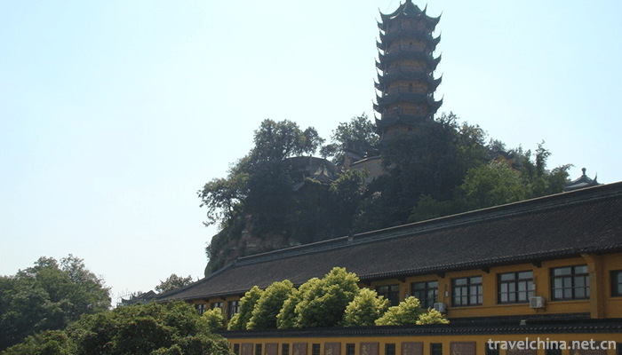 Zhenjiang-Jinshan-Temple-2