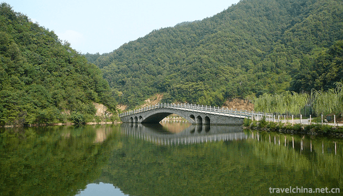 Chongdugou-Scenic-Area-8