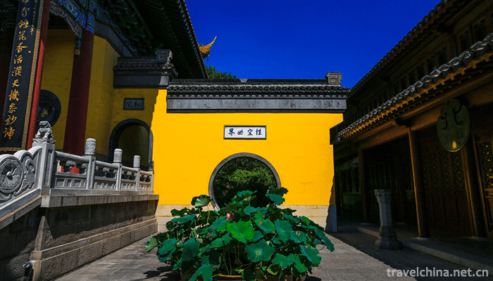 Zhenjiang-Jinshan-Temple-11