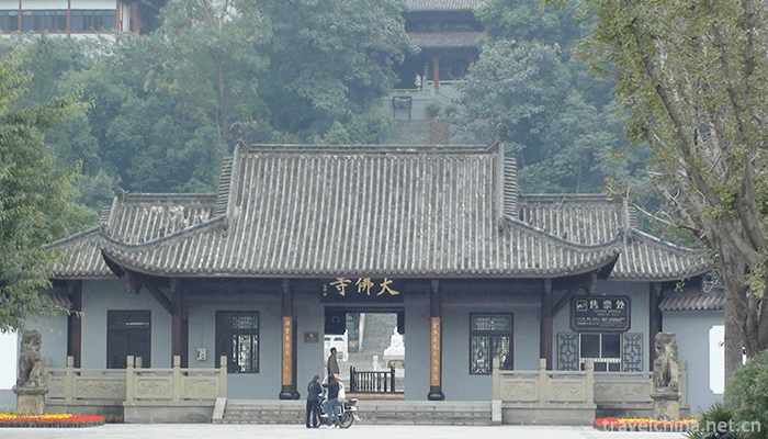 Big-Buddha-Cultural-Tourist-Area-in-Zigong-Rong-County-1
