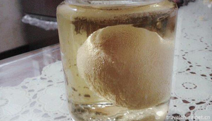 White-vinegar-egg-1