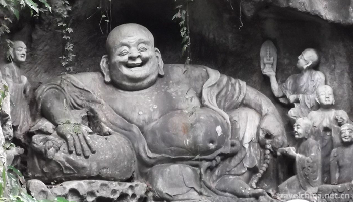 The-Legend-of-the-Cloth-Bag-Monk-1