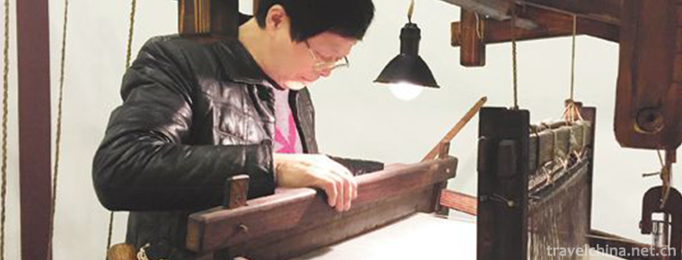 Silk Weaving Techniques 