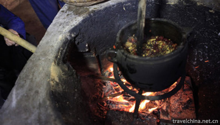 Production-Techniques-of-Buyi-Medical-Herbs-for-Benefiting-Liver-2