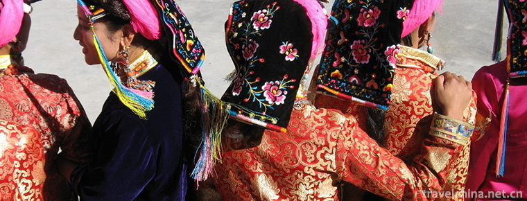 Tibetan costume 