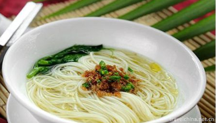 Traditional-pasta-making-techniques-9