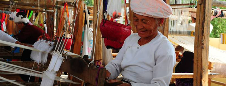 Dai brocade weaving skills