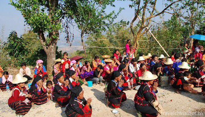 De-ang-Watering-Festival1