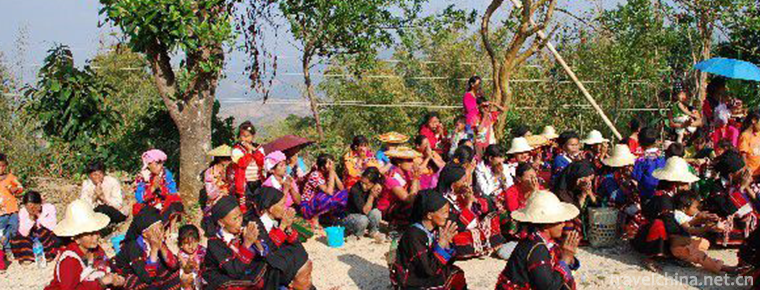 De ang Watering Festival