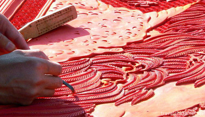 Carved-lacquer-art1