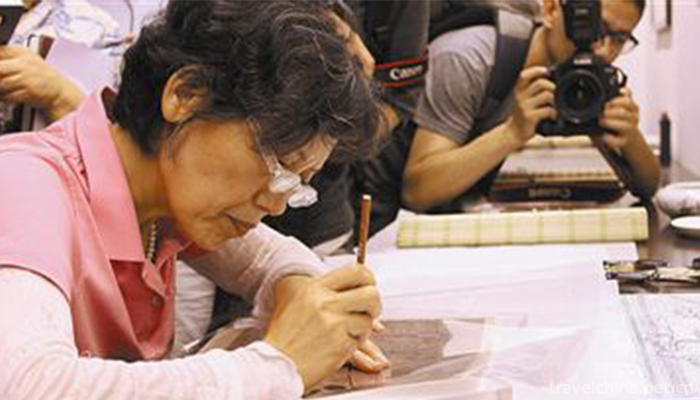 Copying-and-Reproducing-Skills-of-Ancient-Calligraphy-and-Painting1