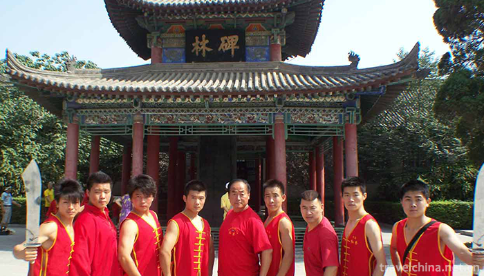 Red-boxing1