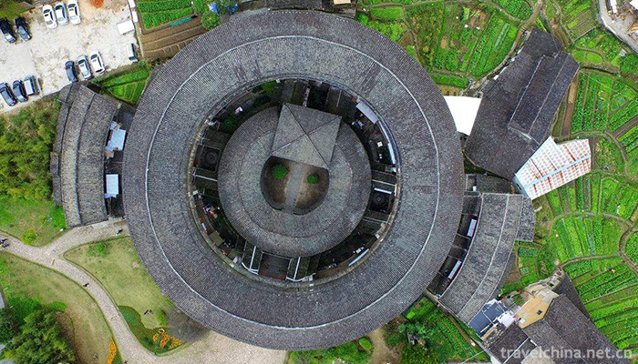 Construction-Techniques-of-Hakka-Tulou1